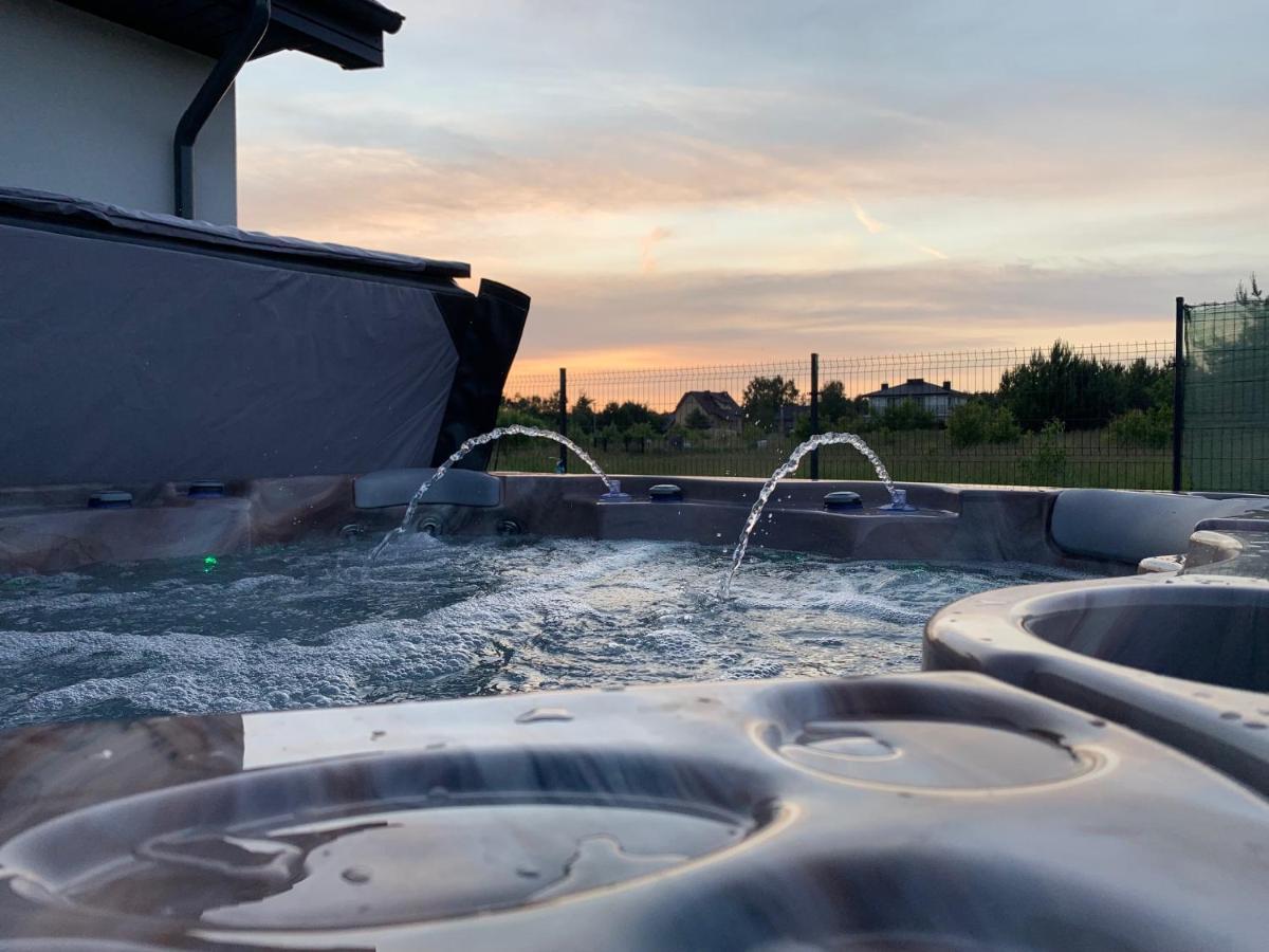Dom z Jacuzzi Jastrzęba Góra Morze Przygód Mieroszyno Exterior foto