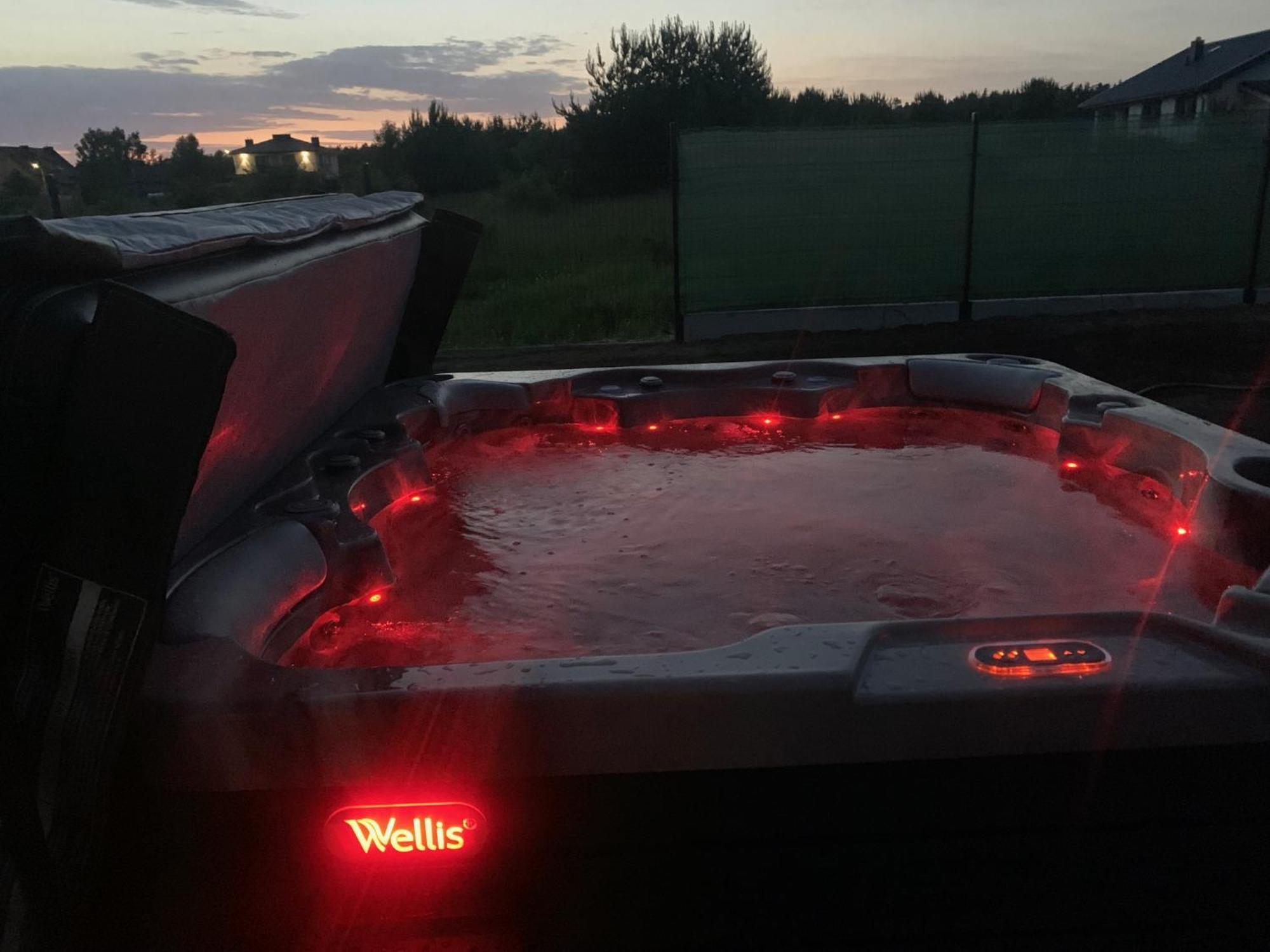 Dom z Jacuzzi Jastrzęba Góra Morze Przygód Mieroszyno Exterior foto